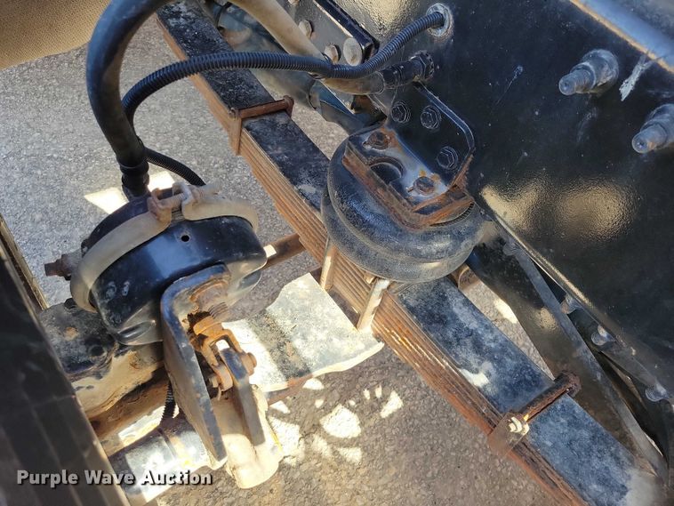 image for item NK9861 2005 Sterling L9500 dump truck