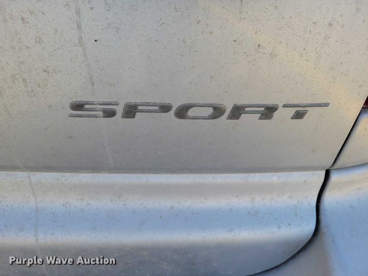 image for item NK9862 2001 Dodge Grand Caravan van