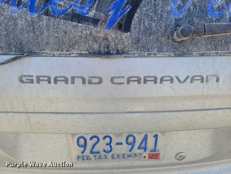 image for item NK9862 2001 Dodge Grand Caravan van