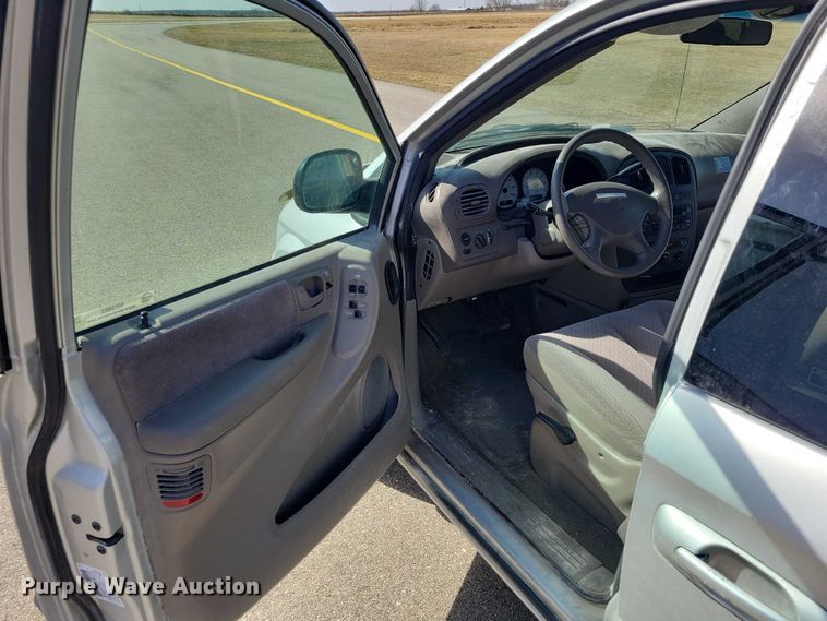 image for item NK9862 2001 Dodge Grand Caravan van