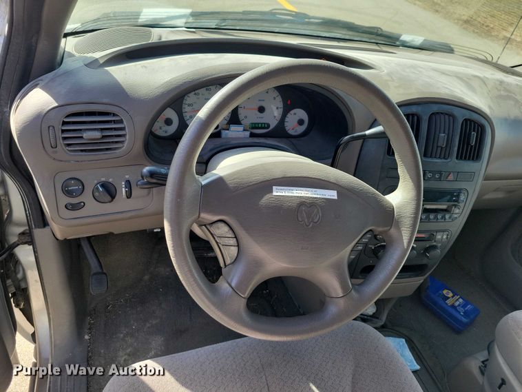 image for item NK9862 2001 Dodge Grand Caravan van