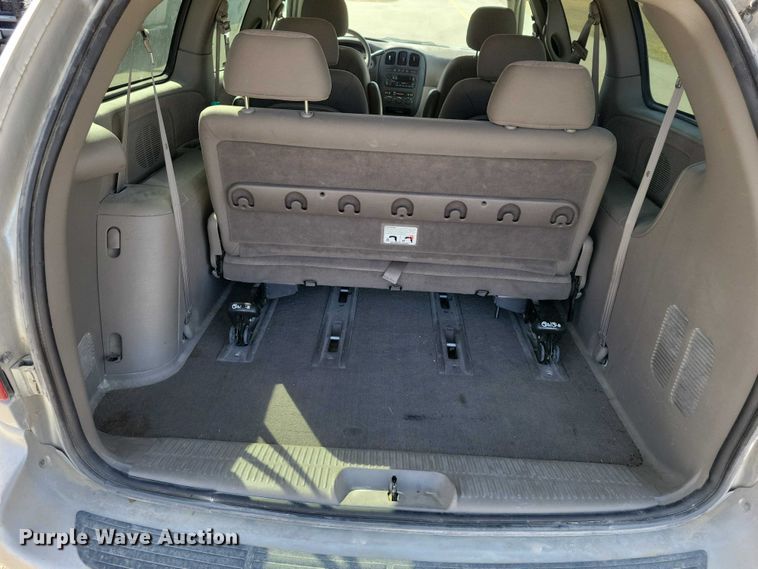 image for item NK9862 2001 Dodge Grand Caravan van