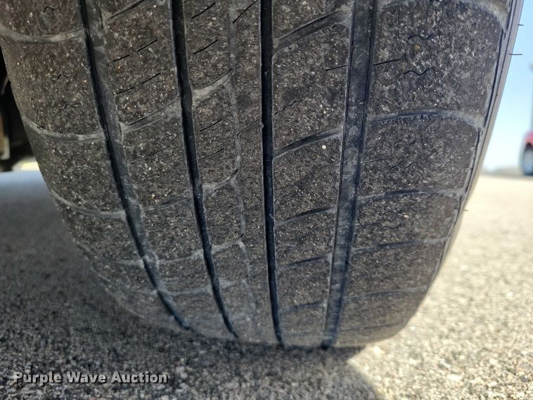 image for item NK9862 2001 Dodge Grand Caravan van