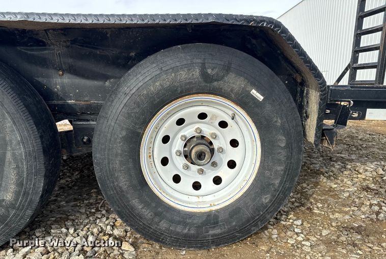 image for item OE9511 2017 Big Tex 14ET utility trailer