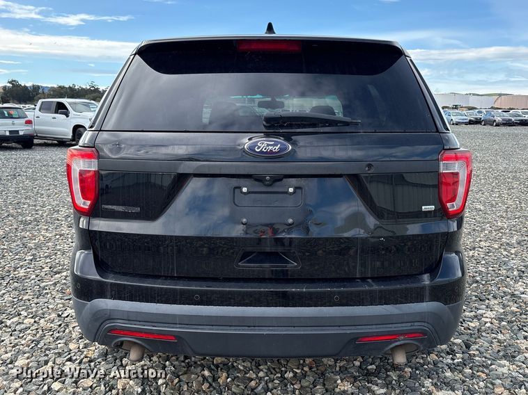 image for item YA2479 2016 Ford Explorer Police Interceptor SUV