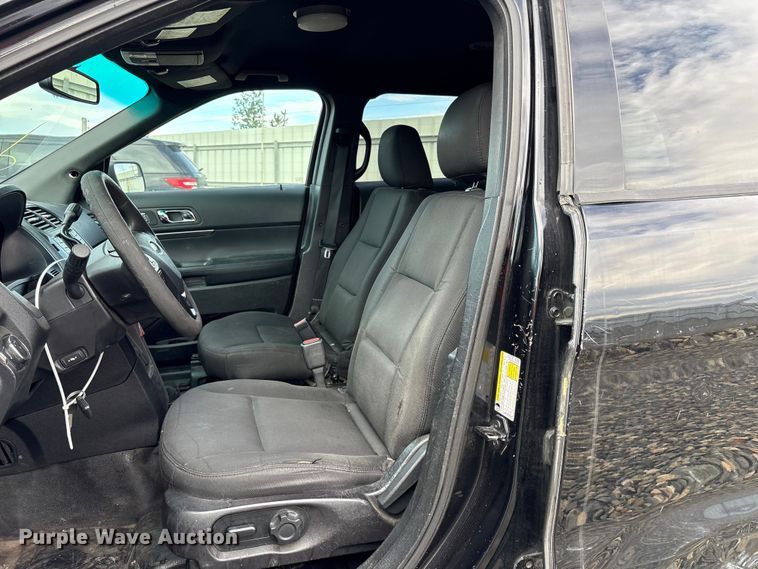 image for item YA2479 2016 Ford Explorer Police Interceptor SUV