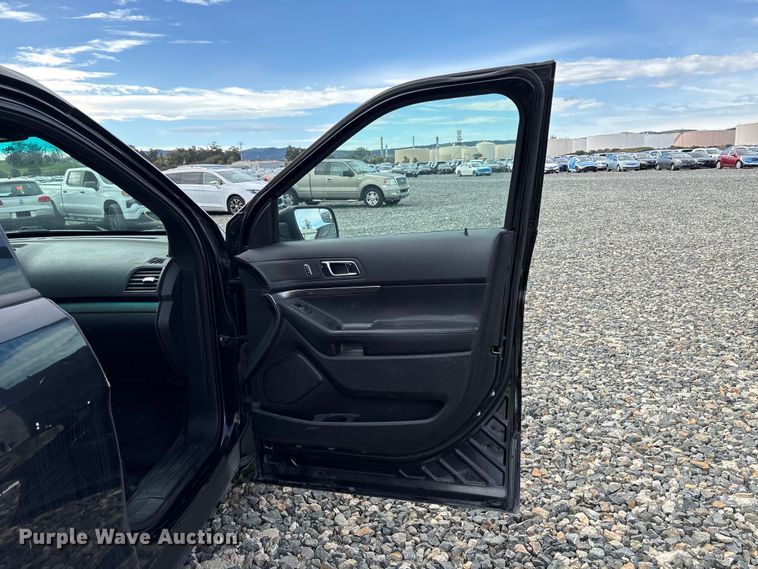 image for item YA2479 2016 Ford Explorer Police Interceptor SUV