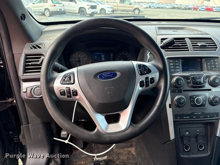 image for item YA2480 2015 Ford Explorer Police Interceptor SUV