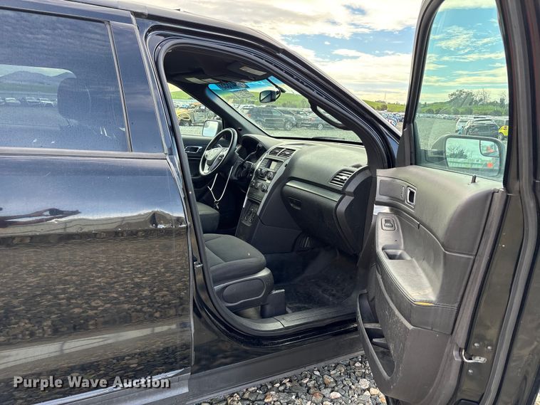 image for item YA2480 2015 Ford Explorer Police Interceptor SUV