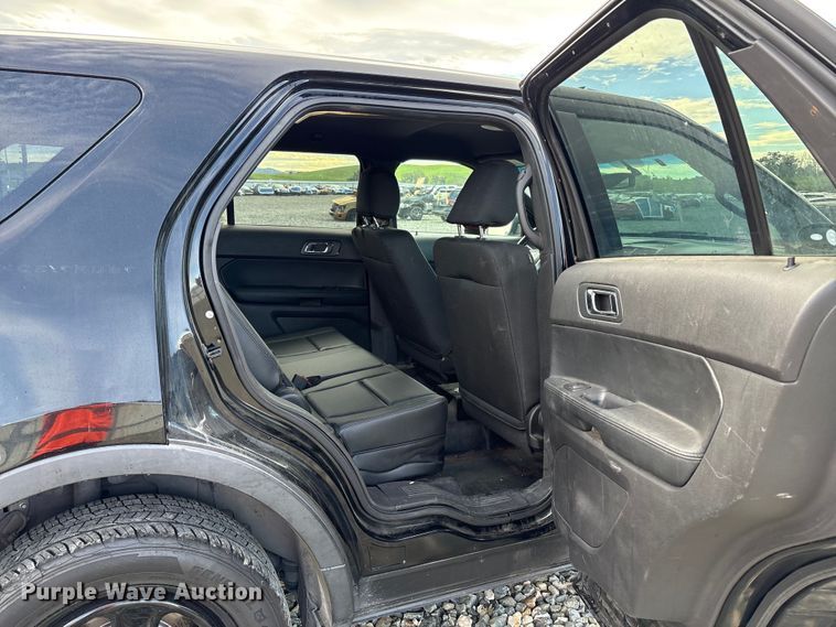 image for item YA2480 2015 Ford Explorer Police Interceptor SUV