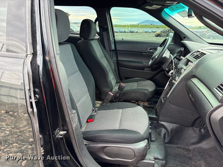 image for item YA2481 2015 Ford Explorer Police Interceptor SUV