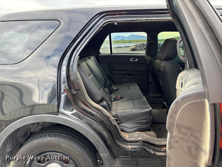 image for item YA2481 2015 Ford Explorer Police Interceptor SUV