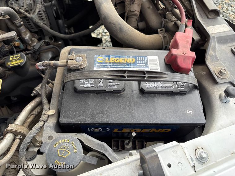 image for item YA2482 2010 Ford F150 XL pickup truck