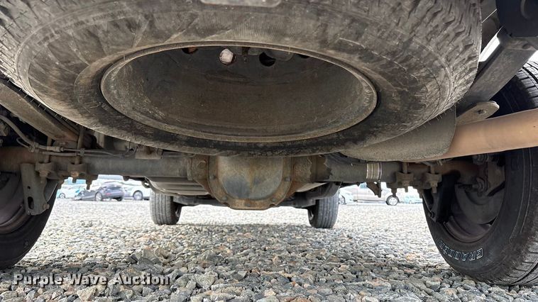 image for item YA2482 2010 Ford F150 XL pickup truck