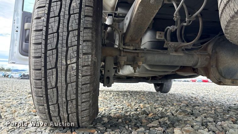 image for item YA2482 2010 Ford F150 XL pickup truck