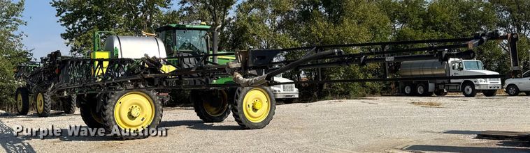 image for item DO2366 2012 John Deere 4730 sprayer