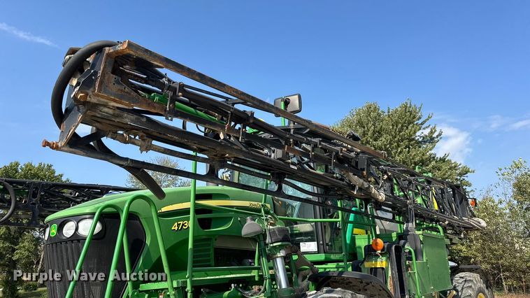 image for item DO2366 2012 John Deere 4730 sprayer