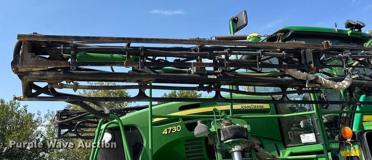 image for item DO2366 2012 John Deere 4730 sprayer