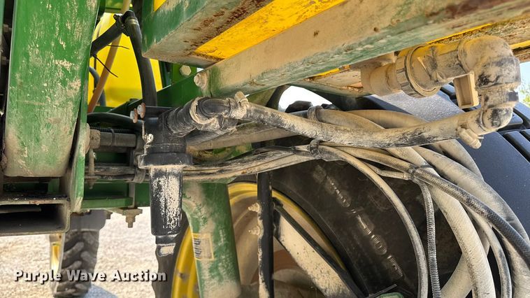 image for item DO2366 2012 John Deere 4730 sprayer