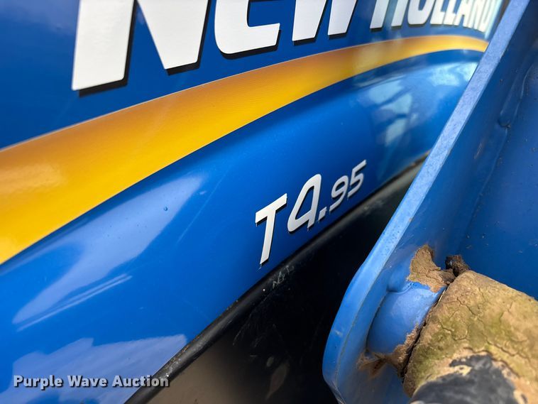 image for item DT0043 2015 New Holland T4.95 MFWD tractor