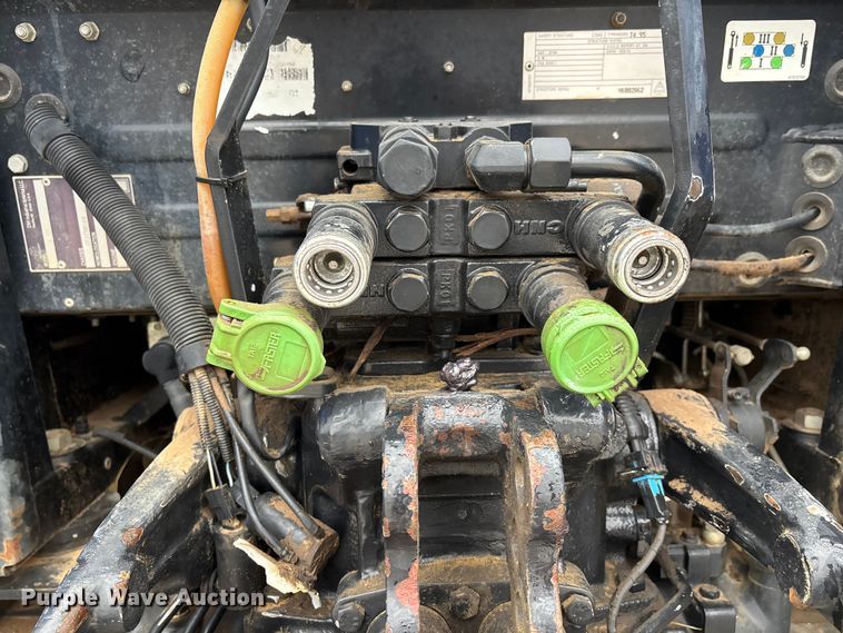 image for item DT0043 2015 New Holland T4.95 MFWD tractor