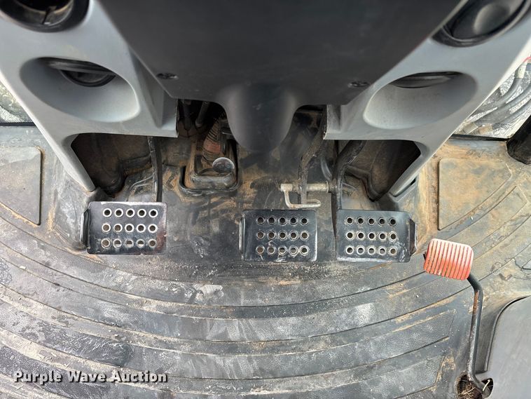 image for item DT0043 2015 New Holland T4.95 MFWD tractor