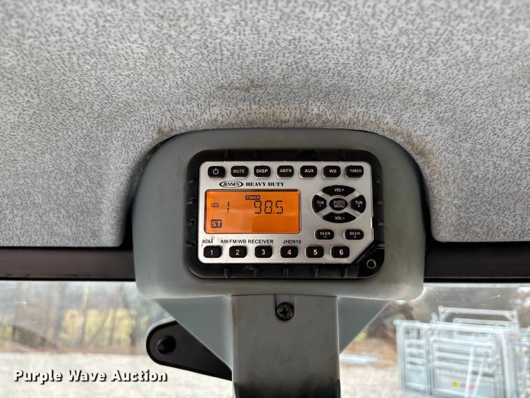 image for item DT0043 2015 New Holland T4.95 MFWD tractor