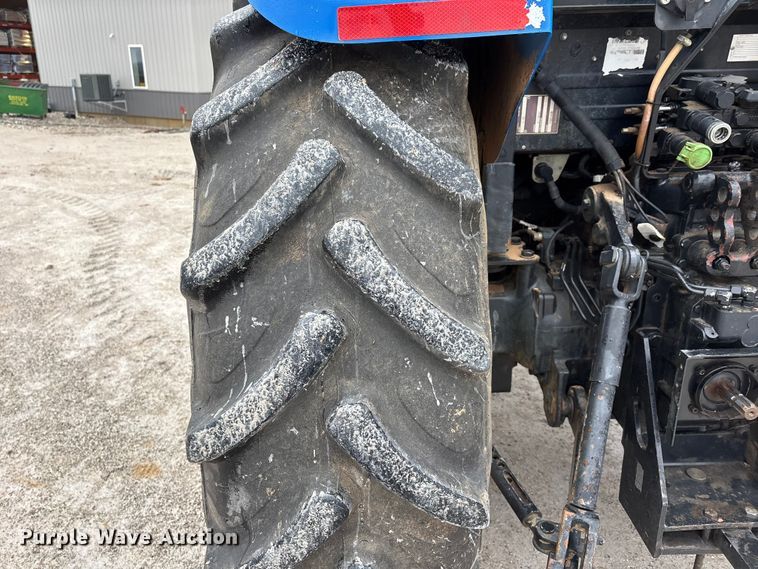 image for item DT0043 2015 New Holland T4.95 MFWD tractor