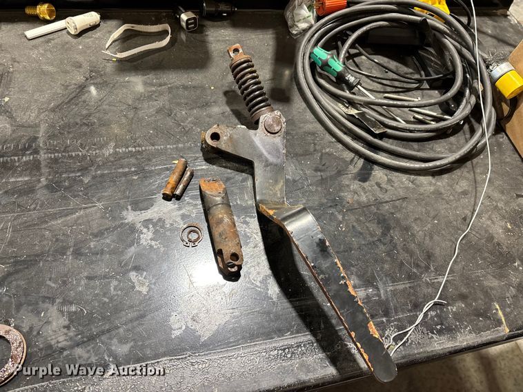 image for item DT0043 2015 New Holland T4.95 MFWD tractor