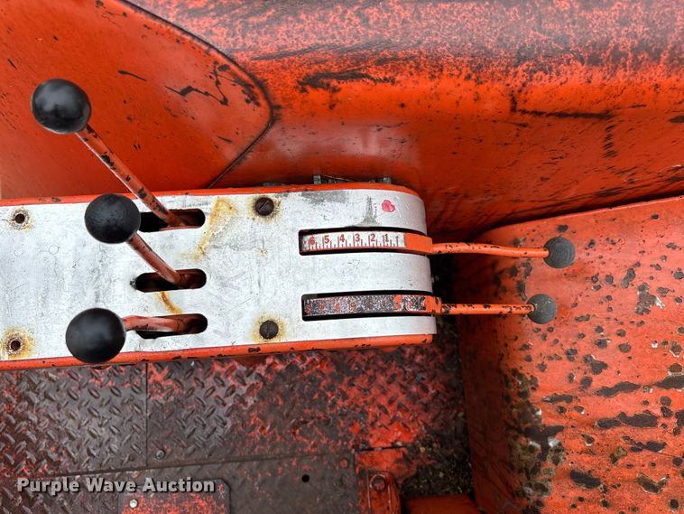 image for item DT0052 Allis Chalmers One-Ninety XT Series II tractor