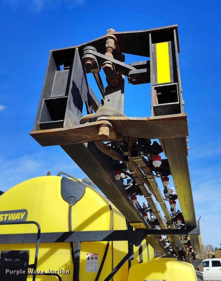 image for item DT0954 Bestway Field Pro IV 1850 sprayer