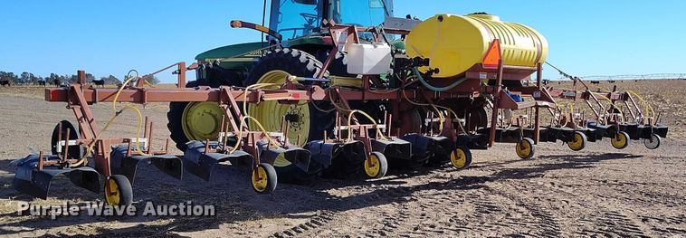 image for item DT0955 1998 H&S 16R-30VF hooded sprayer