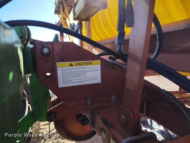 image for item DT0955 1998 H&S 16R-30VF hooded sprayer