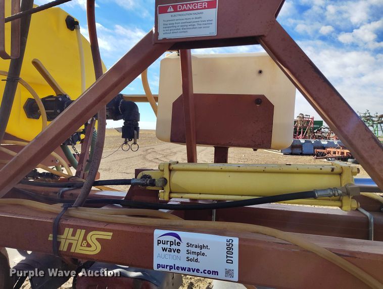 image for item DT0955 1998 H&S 16R-30VF hooded sprayer