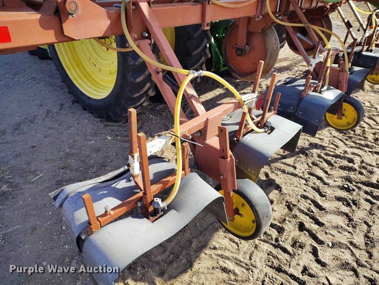 image for item DT0955 1998 H&S 16R-30VF hooded sprayer