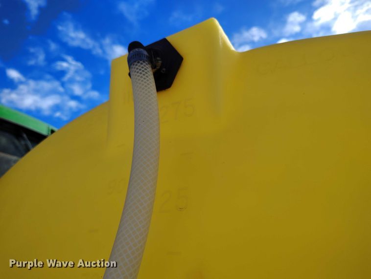 image for item DT0955 1998 H&S 16R-30VF hooded sprayer