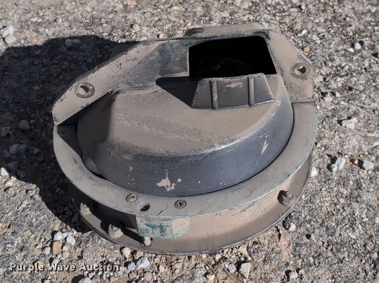 image for item DT1753 1996 Kinze 2600 split row no-till planter