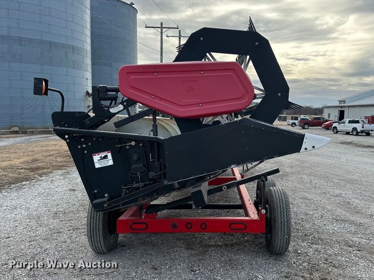 image for item DV0791 Massey Ferguson 8000 flex head