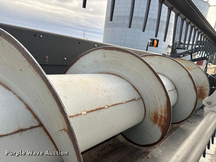 image for item DV0791 Massey Ferguson 8000 flex head