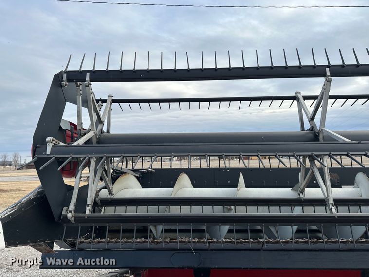 image for item DV0791 Massey Ferguson 8000 flex head