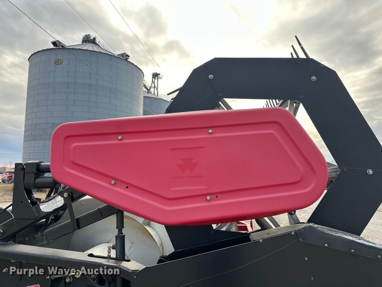 image for item DV0791 Massey Ferguson 8000 flex head