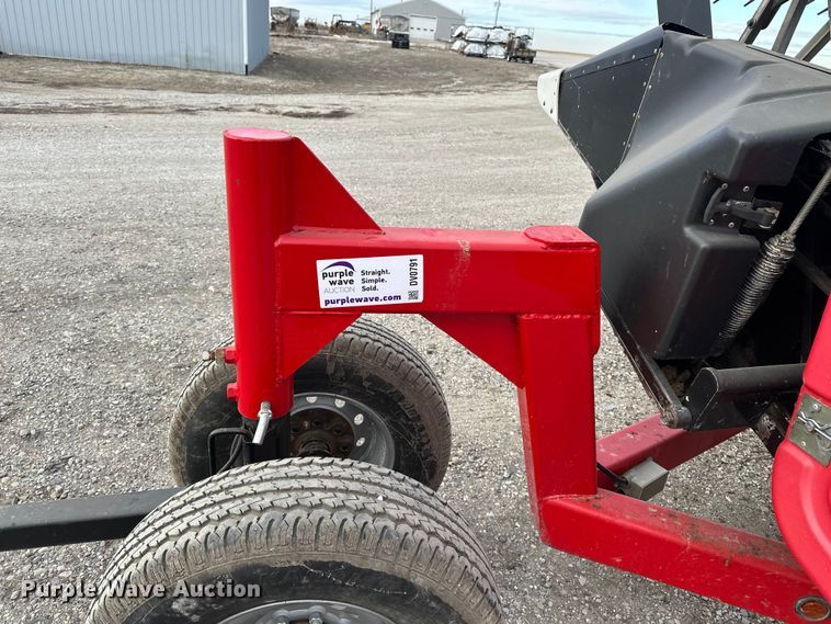 image for item DV0791 Massey Ferguson 8000 flex head
