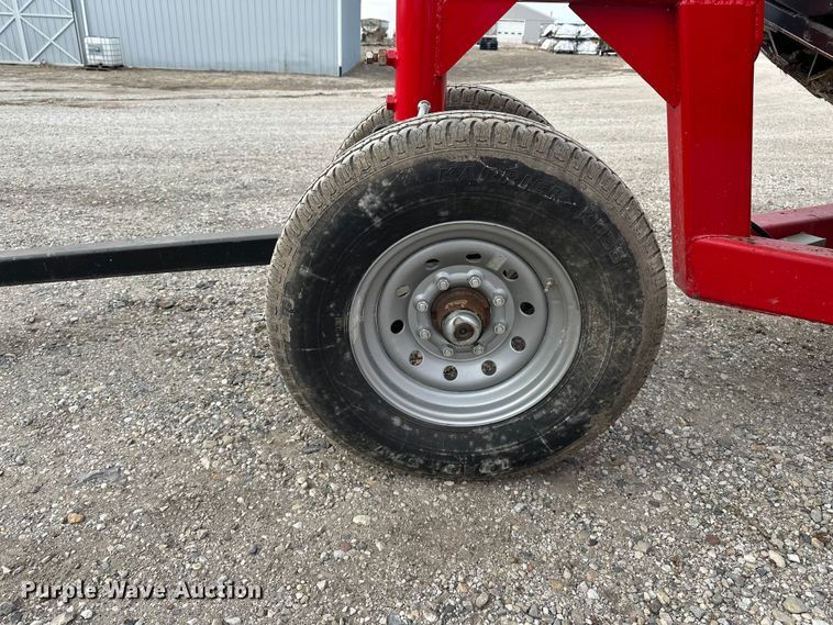 image for item DV0791 Massey Ferguson 8000 flex head