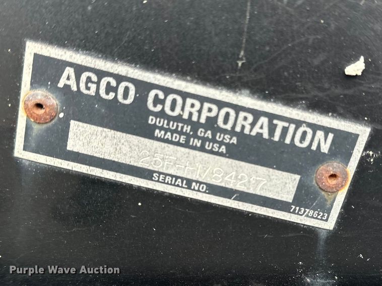 image for item DV0791 Massey Ferguson 8000 flex head