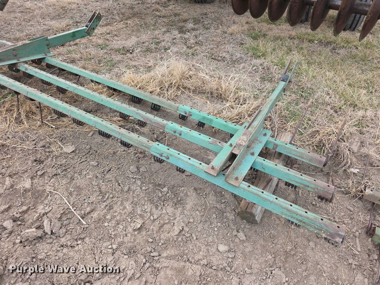 image for item DZ3957 John deere  235 double off-set disk