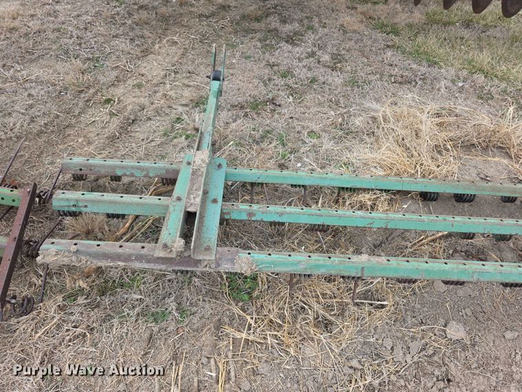 image for item DZ3957 John deere  235 double off-set disk