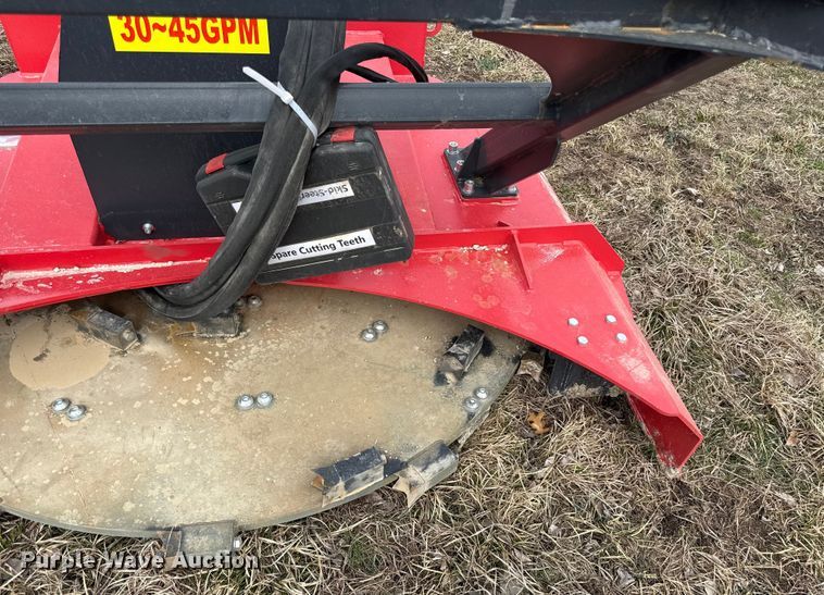 image for item DZ4367 2025 Raytree RMDM70 skid steer brush mower