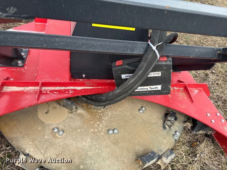 image for item DZ4367 2025 Raytree RMDM70 skid steer brush mower