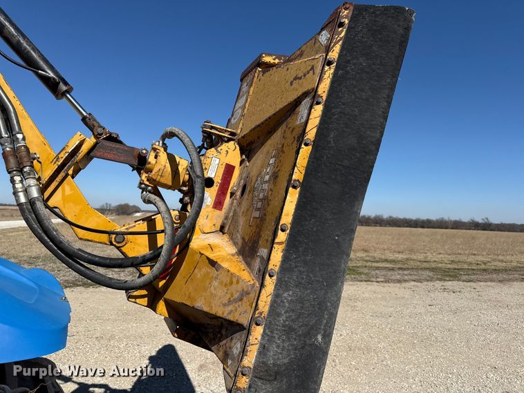 image for item DZ4390 2003 New Holland TS100A tractor