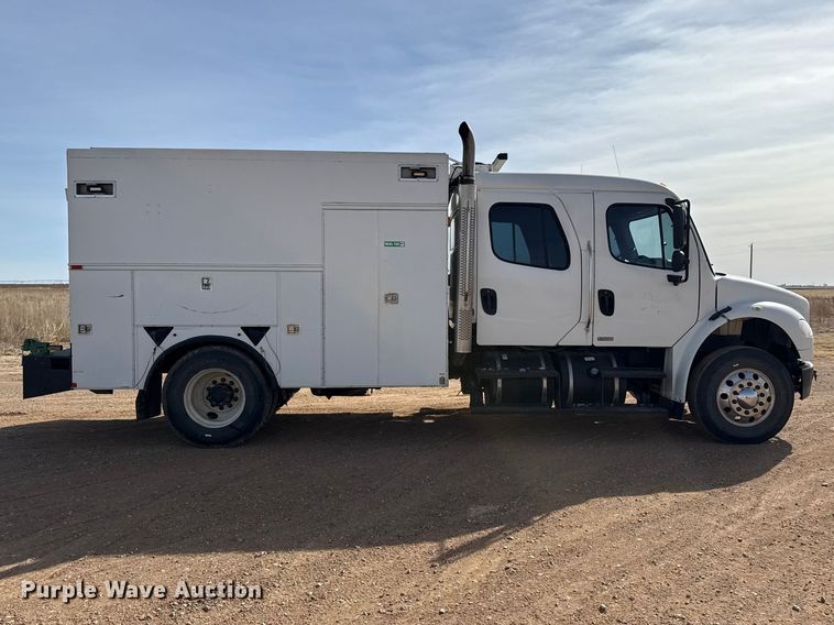 image for item DZ5029 2009 Freightliner Business Class M2 Crew Cab utility / service truck